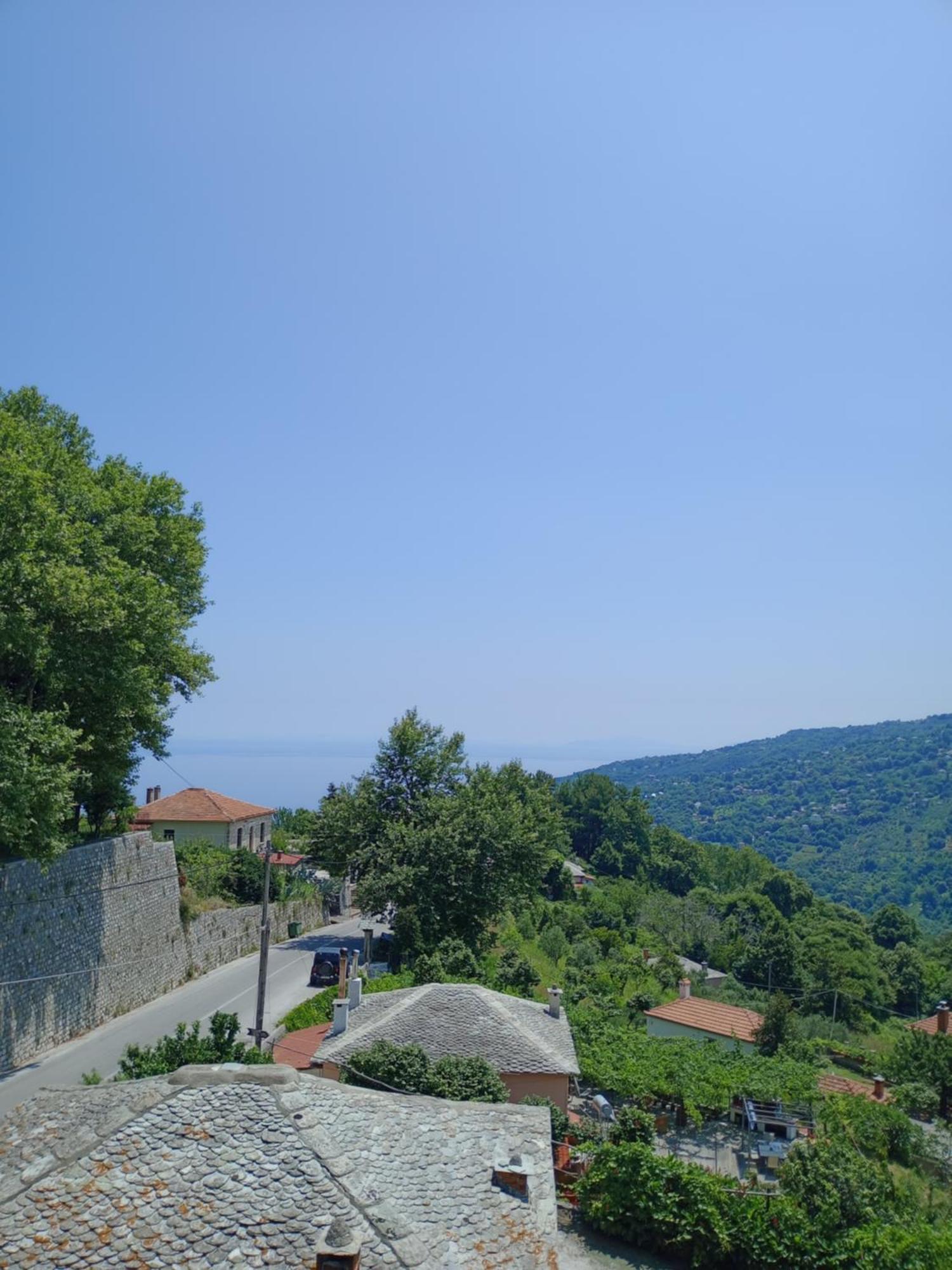 Hotel Erotas Áyios Dhimítrios Dış mekan fotoğraf